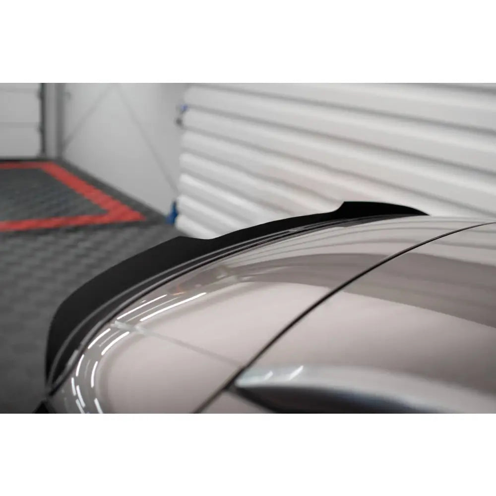 Monteringsdetalj spoiler Mercedes GLE W167 AMG-Line med 3M tape