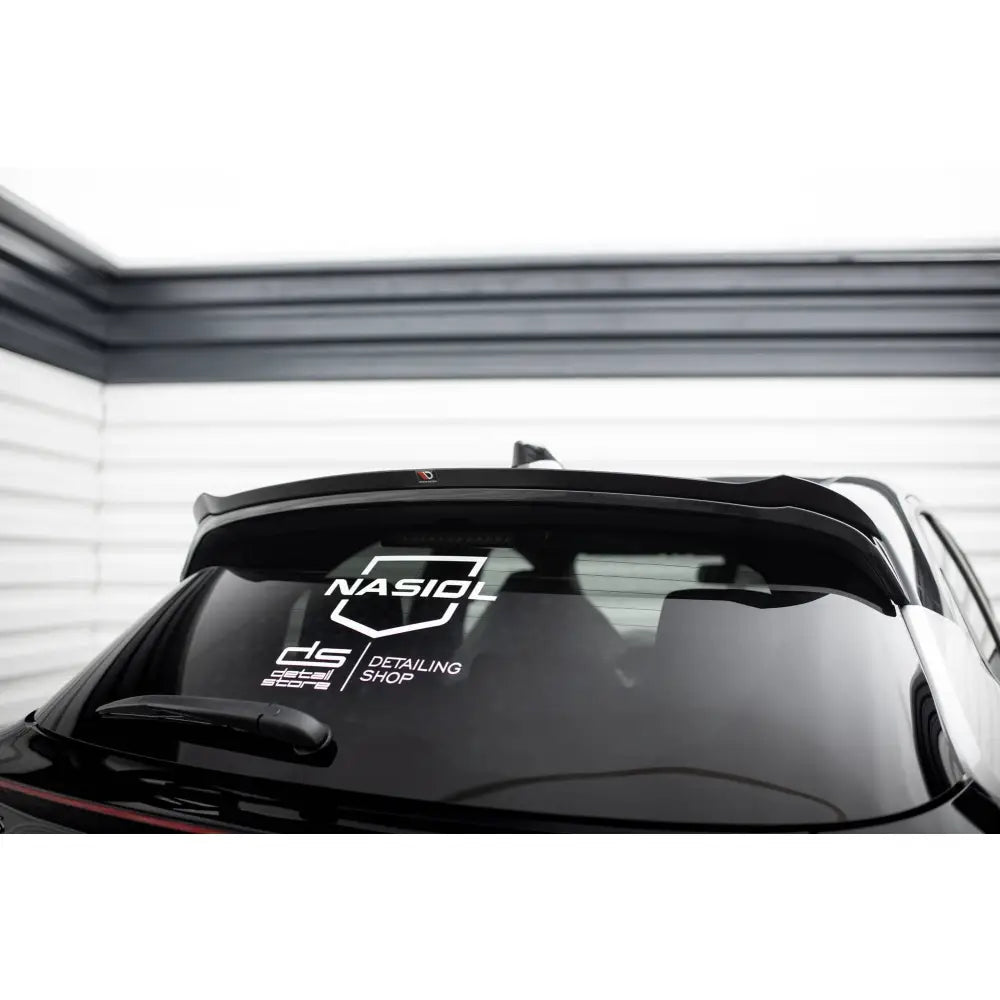 Spoiler Toyota Yaris Gr Sport Mk4 – nærbilde