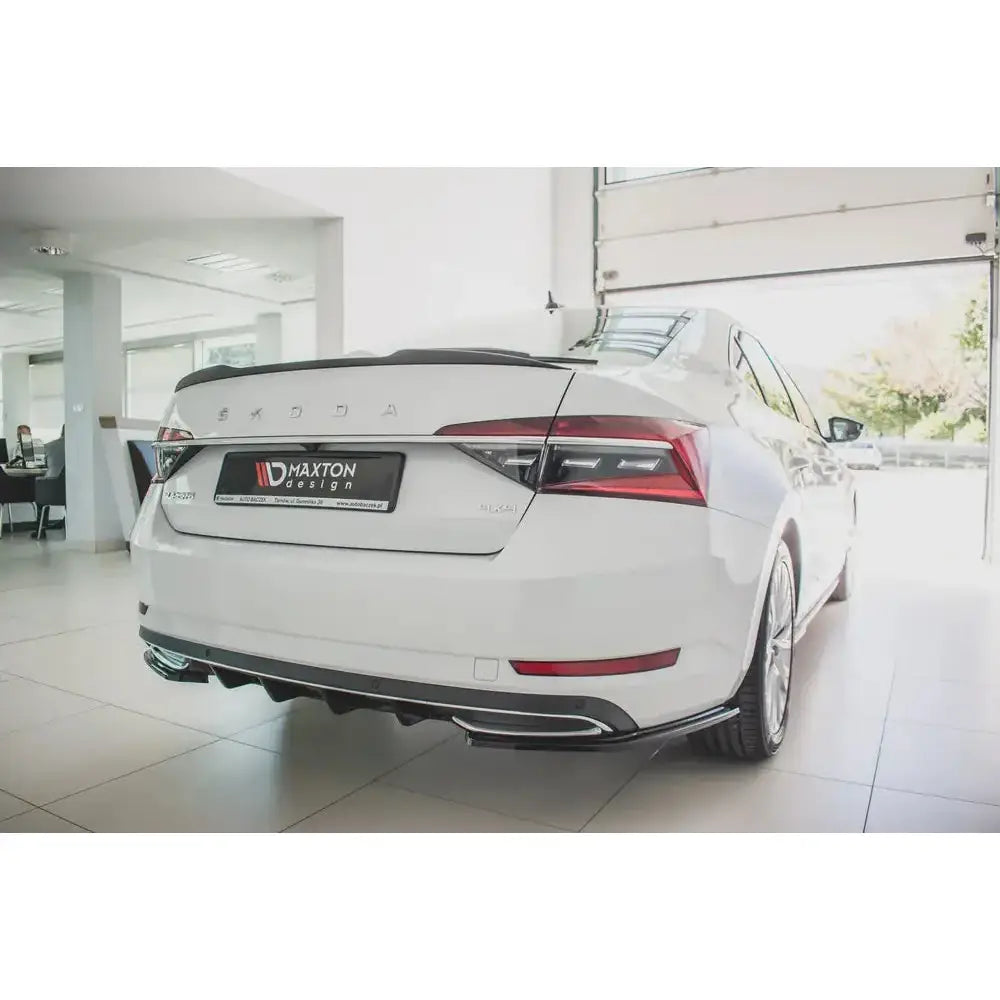 Spoilerforlenger Skoda Superb Mk3 Fl