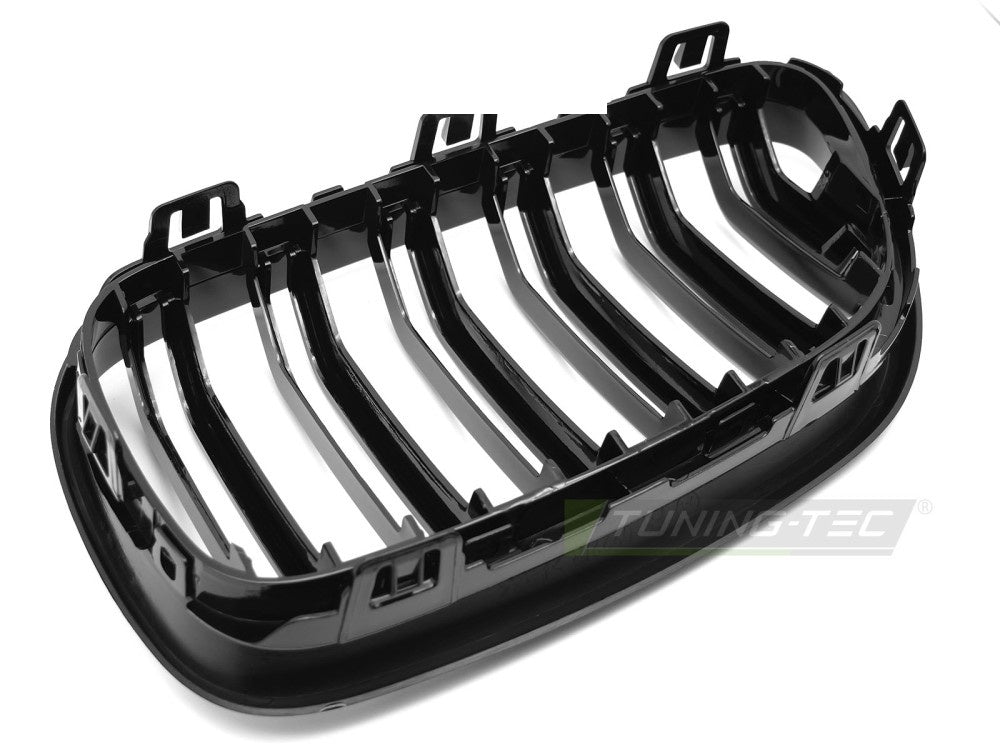 Sportsgrill BMW 2-serie F22/F23 2013-2021 Glossy Svart Dobbeltstavet emballasje og innhold