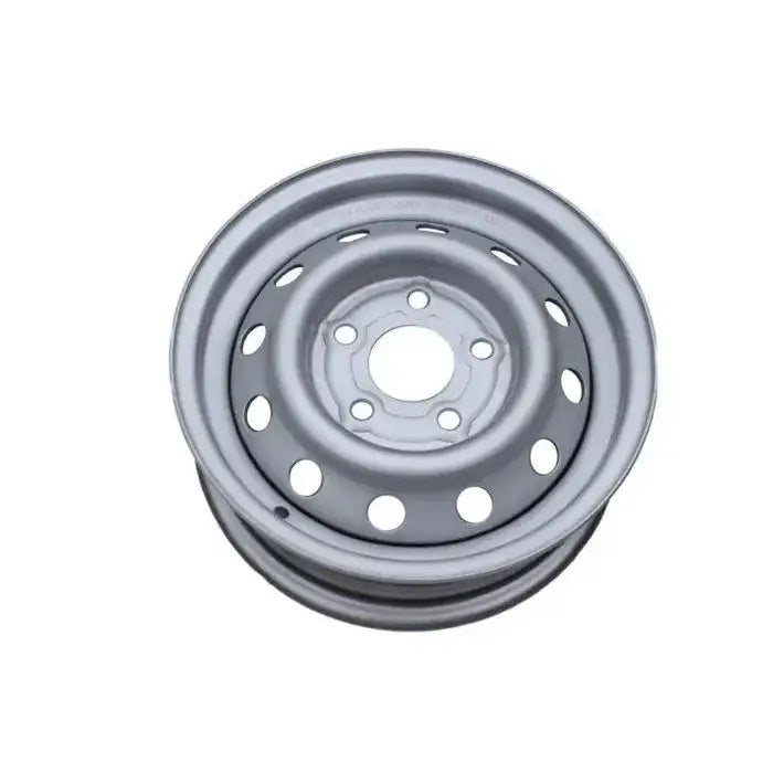 Stålfelg til henger, sølvfarget med runde luftehull og sentrert boltåpning sett ovenfra på hvit bakgrunn.