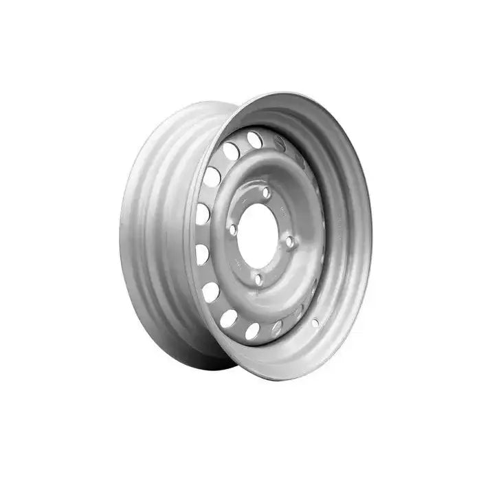 Stålfelg til hengere 4Jx13, sølvfarget med runde hull, skrå vinkel mot hvit bakgrunn.