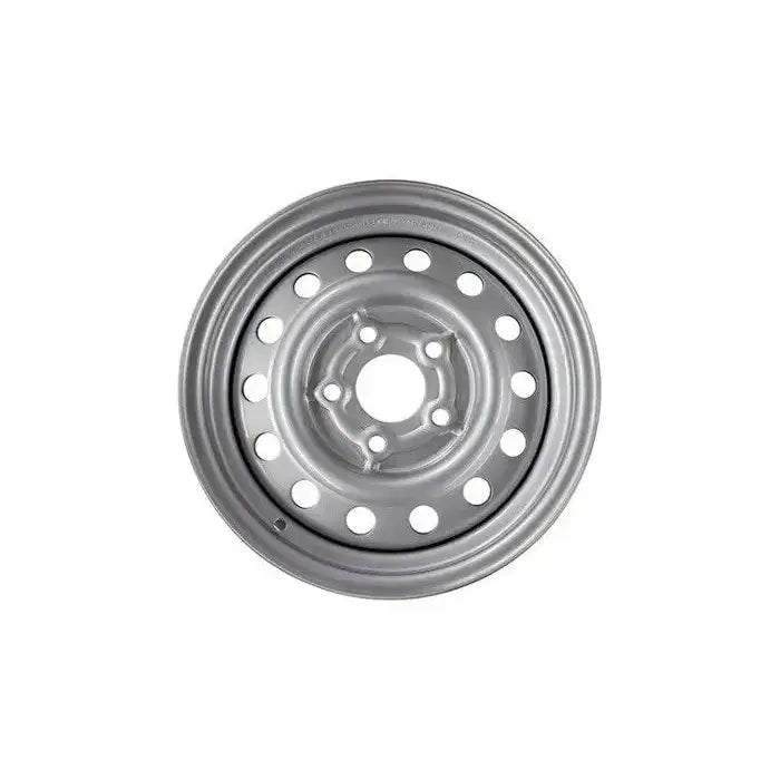 Stålfelg til henger, sølvfarget med jevnt fordelte runde hull og fem bolthull sentrert i midten.