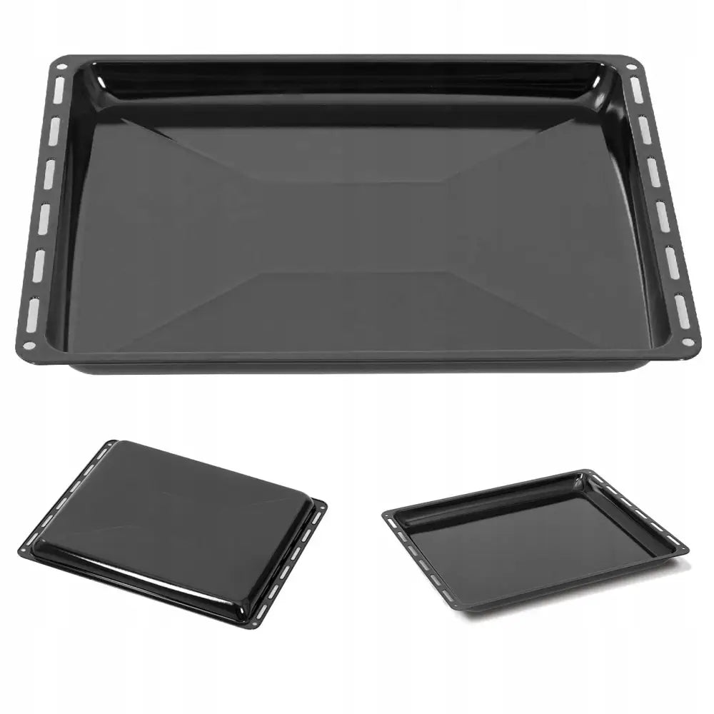 Stekebrett til Bosch ovn, svart metallpanne med hullrekker i kantene, sett fra flere vinkler.