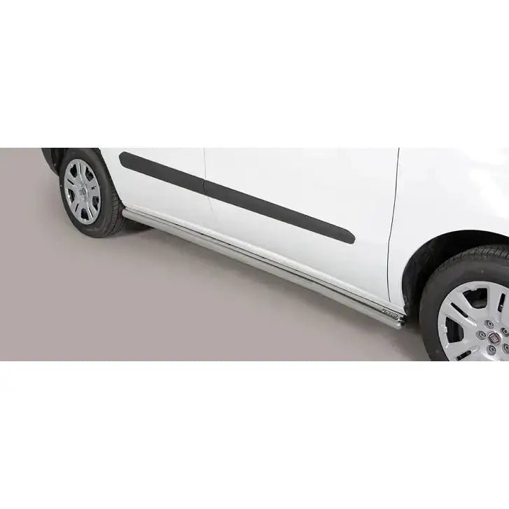 Stigtrinn Fiat Doblo 15-
