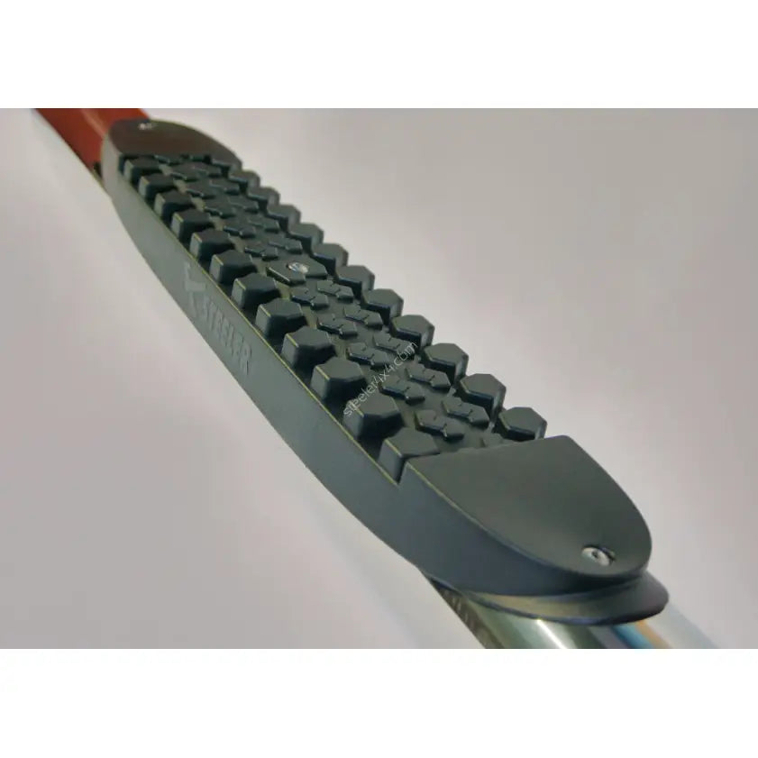 Stigtrinn Ford Kuga 12-17 med Plast