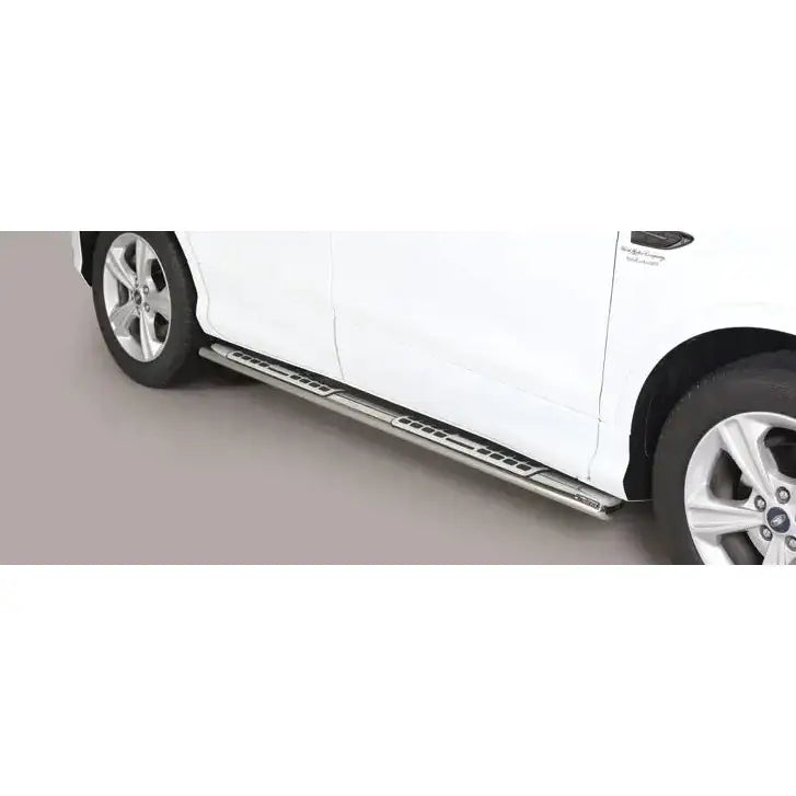 Stigtrinn Ford Kuga 17-19 - Design