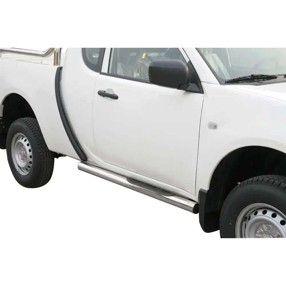 Stigtrinn Grand Pedana Inox Mitsubishi L200 2010-2014 Club Cab