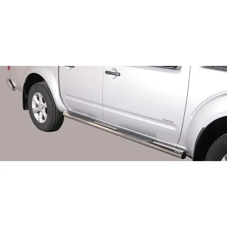 Stigtrinn Grand Pedana Inox Nissan Navara 2010 >