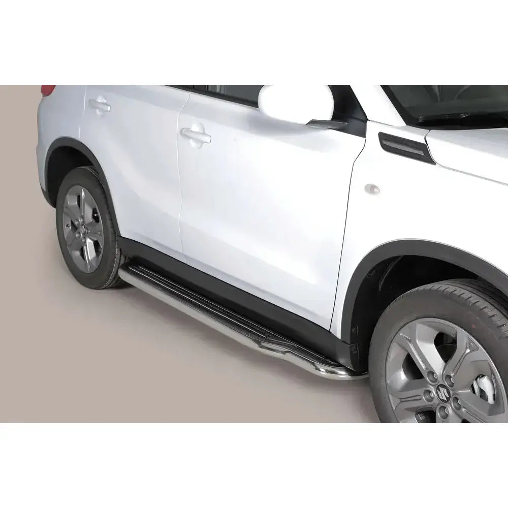 Stigtrinn Inox Nissan Navara King Cab 2005 >