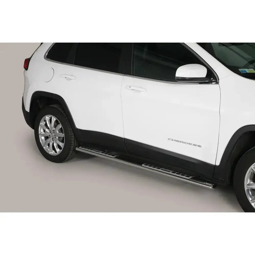 Stigtrinn Jeep Cherokee 14-20 - Design