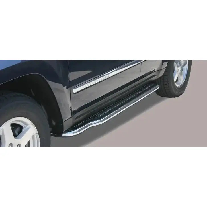 Stigtrinn Jeep Grand Cherokee 05-09