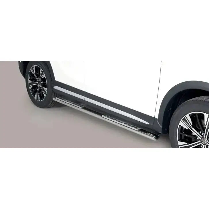 Stigtrinn Mitsubishi Eclipse Cross 18- Design