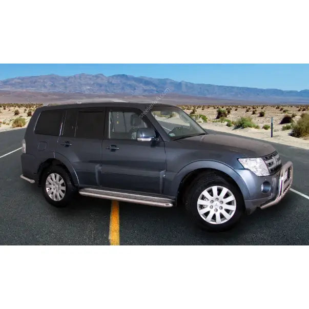 Stigtrinn Mitsubishi Pajero 07-15 med Plate