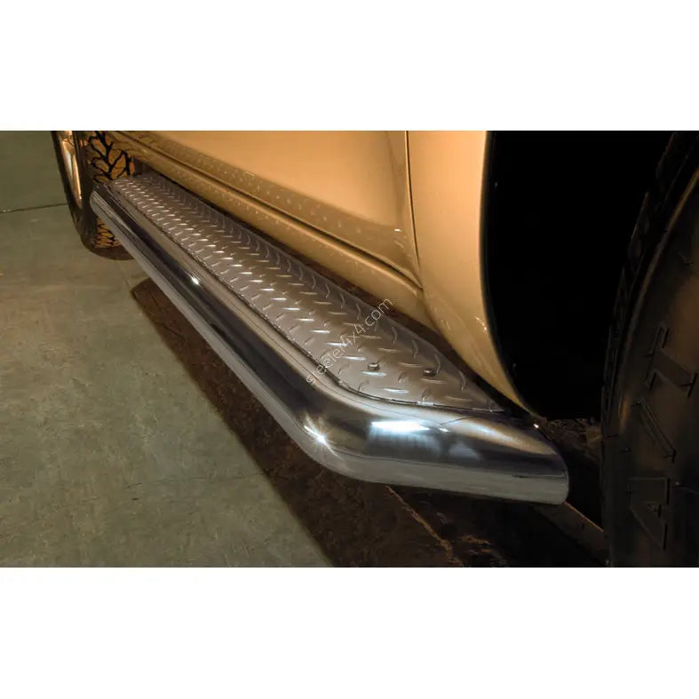 Stigtrinn Nissan Pathfinder 05-10 med Plate