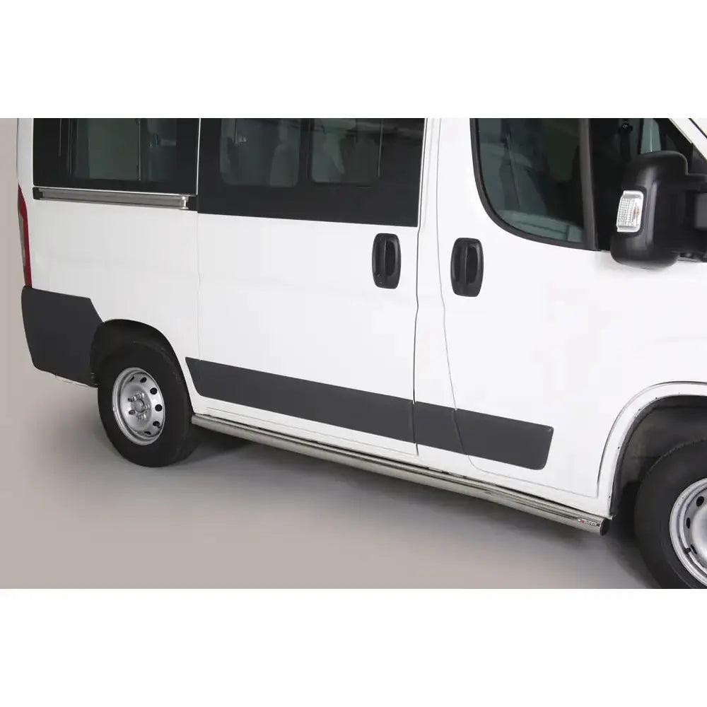 Stigtrinn Peugeot Boxer 06-13 Swb
