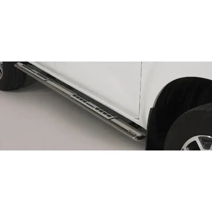 Stigtrinn Renault Alaskan 18-20 - Design