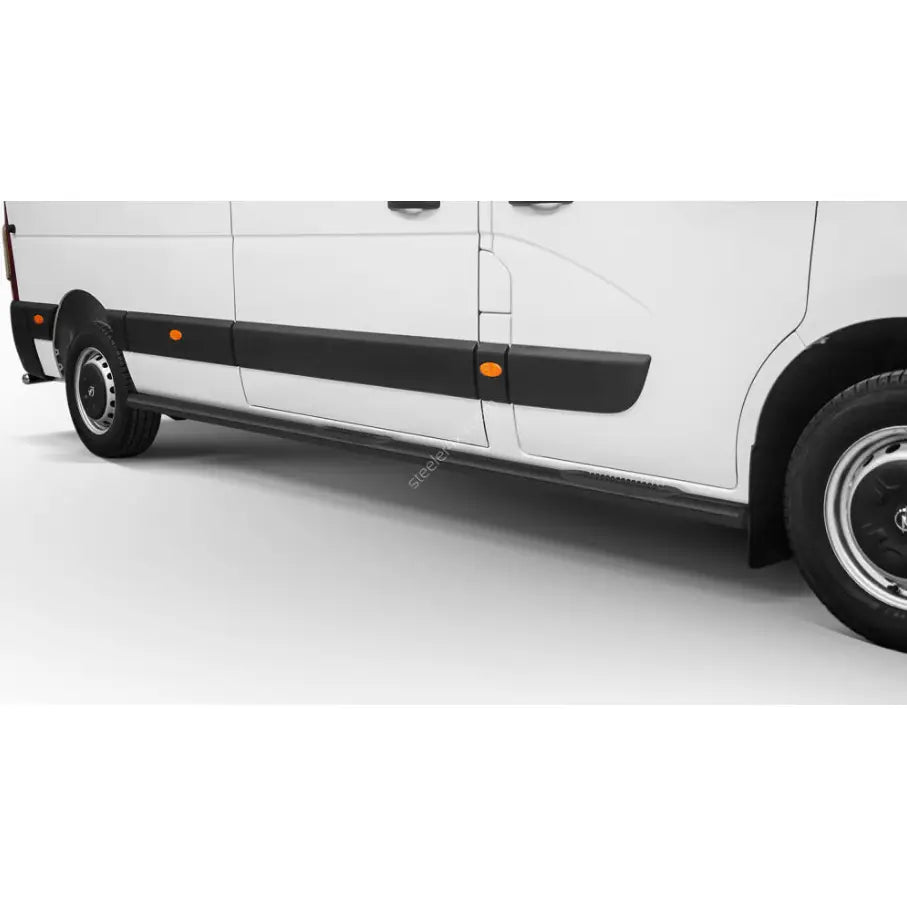 Stigtrinn Renault Master 19- L2 med Plast