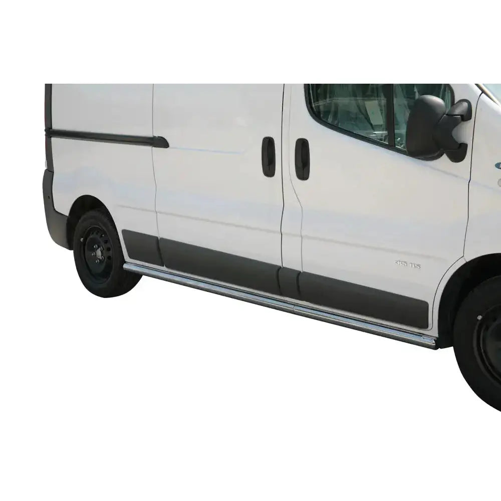 Stigtrinn Renault Trafic 07-13