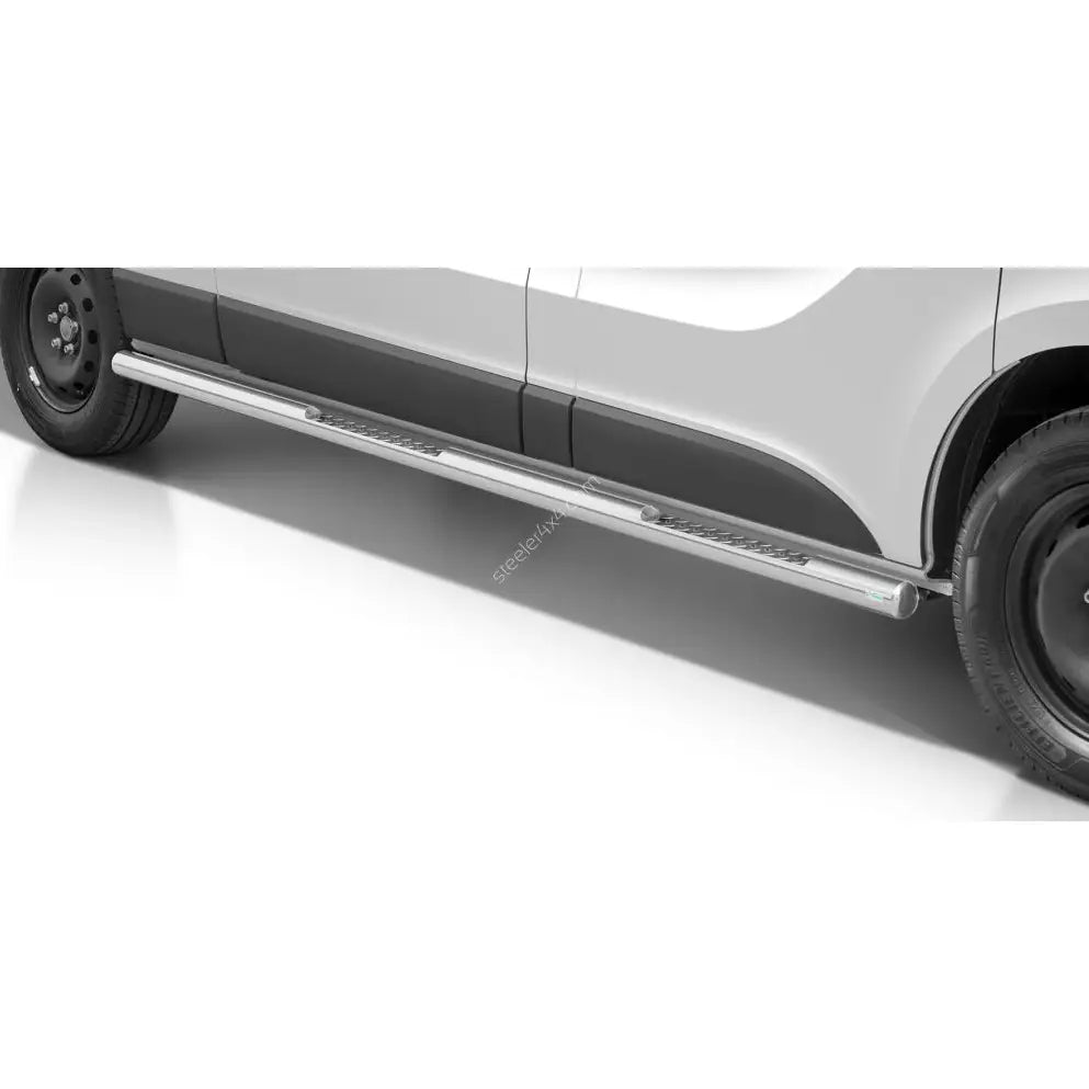 Stigtrinn Renault Trafic 14-21