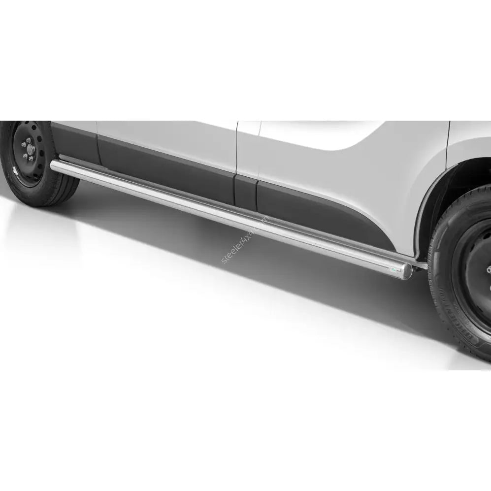 Stigtrinn Renault Trafic 14-21 Stål