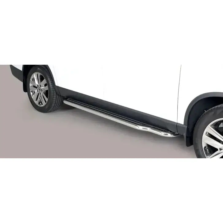 Stigtrinn Ssangyong Musso 18-