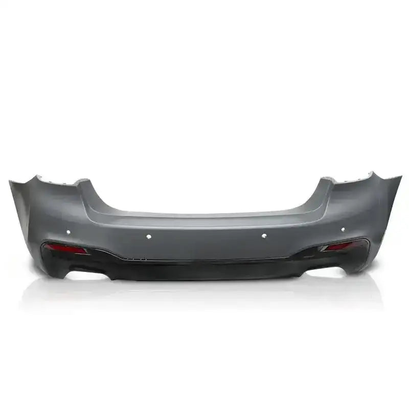 Bakre støtfanger til BMW G30 17- M-Tech Style PDC i grå plast med sorte og røde detaljer.