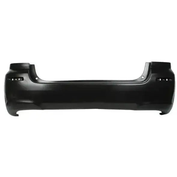 Støtfanger bak Toyota Corolla Verso 04-09 i svart plast sett rett forfra mot hvit bakgrunn.