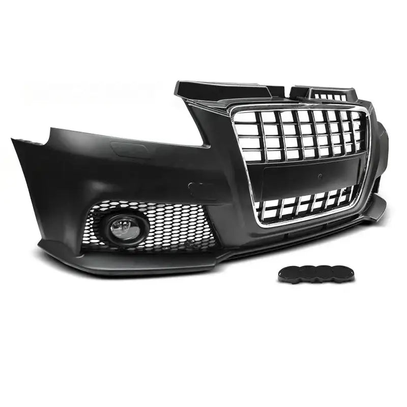 Støtfanger foran Audi A3 S8 Style Chrome Black med sølv grill, nettingmønster og runde tåkelys.