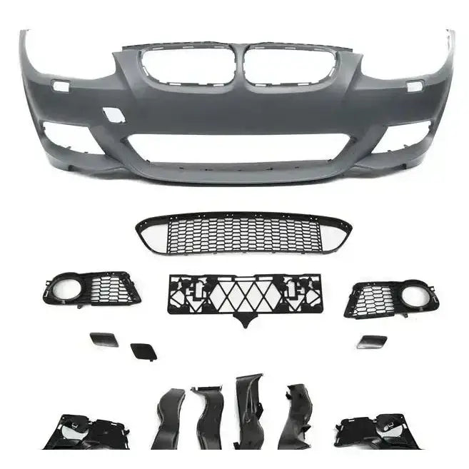 Front bumper sett til BMW E92/E93 10-13 LCI M-Tech med svarte plastdeler, rister og deksler.