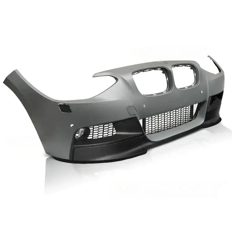 Frontfanger til BMW F20/F21 M-Performance med store luftinntak, grilldetaljer og åpninger for PDC-sensorer.