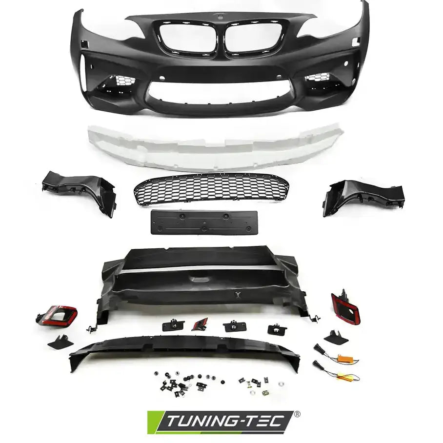 Frontfanger BMW F22/F23 M2 Look sett sett ovenfra med grill, lister, lykteinnsatser og festedeler.