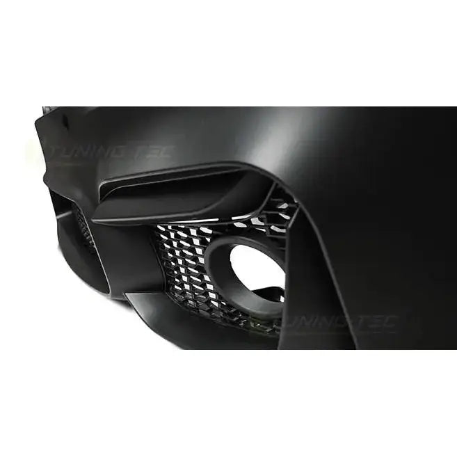Støtfanger foran til BMW F30/F31 M3 Style, sort plast med luftinntak, gitter og åpning for tåkelys.