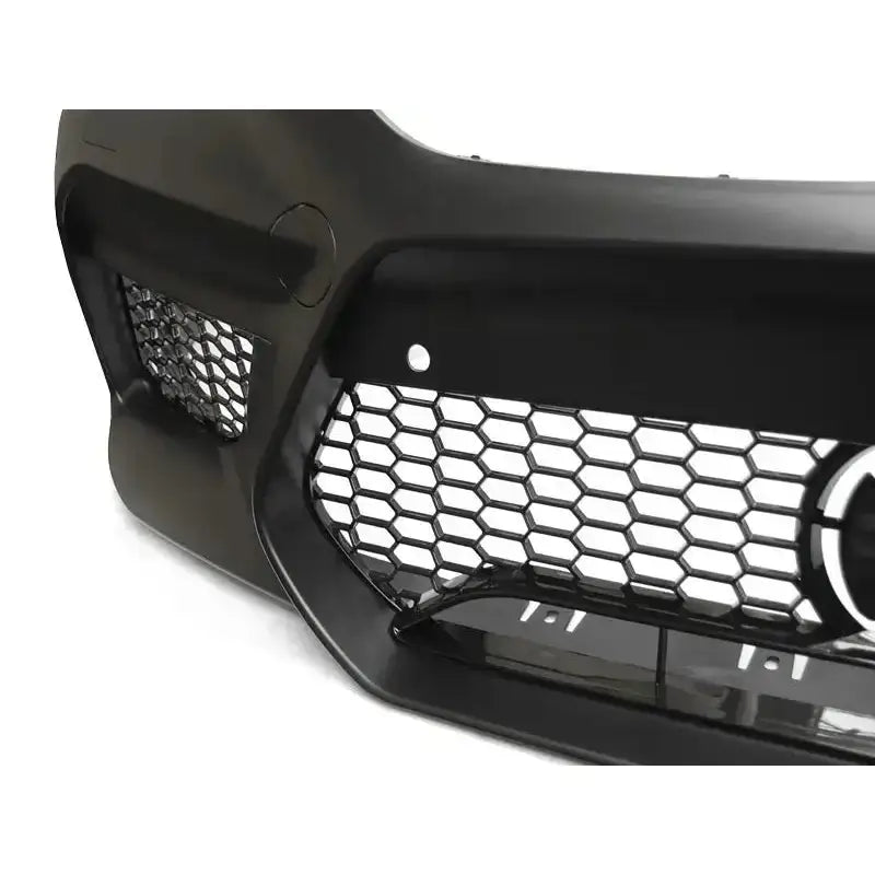 Frontbumper til BMW G30 G31 M5 Style PDC, svart plast med sekskantet netting og detaljer ved luftinntak.