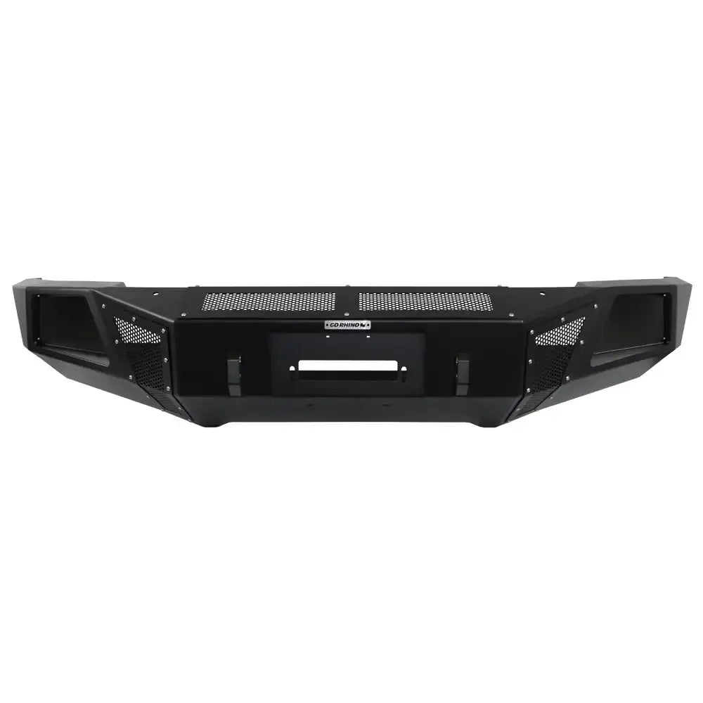 Støtfanger foran BR5 Go Rhino til Nissan Navara 16-18, svart metall med perforeringer og rektangulær åpning.
