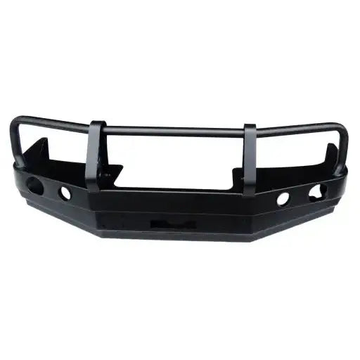 Støtfanger foran til Toyota Hilux 98-05 med bullbar, sett rett forfra, sort metall med rørbeskyttere.