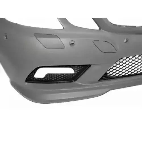 Front bumper for Mercedes E-Klasse C207 Coupe i grå plast med sort gitter og integrert luftinntak.