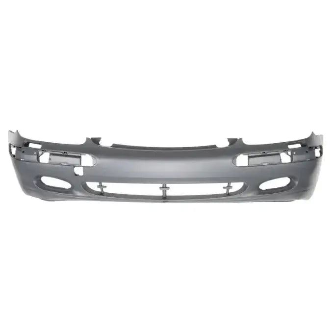 Støtfanger foran til Mercedes S Klasse W220 i grå plast med åpninger, sett forfra mot hvit bakgrunn.