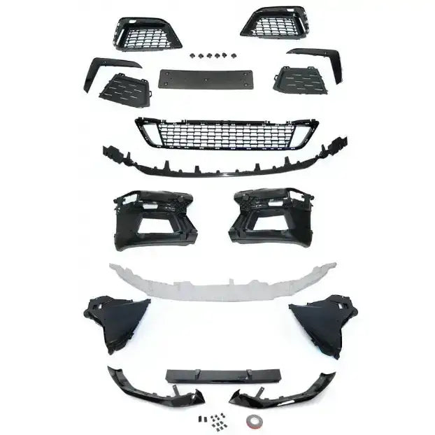 Front bumper Performance PDC sett til BMW G30 G31 LCI, svart plast, sett ovenfra med alle deler.