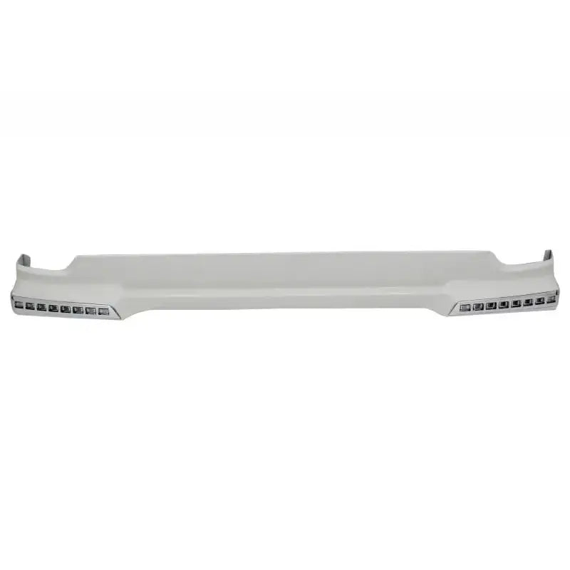 Støtfanger foran spoiler til Toyota Land Cruiser FJ200 08-11 med integrerte LED-lys, hvit farge.
