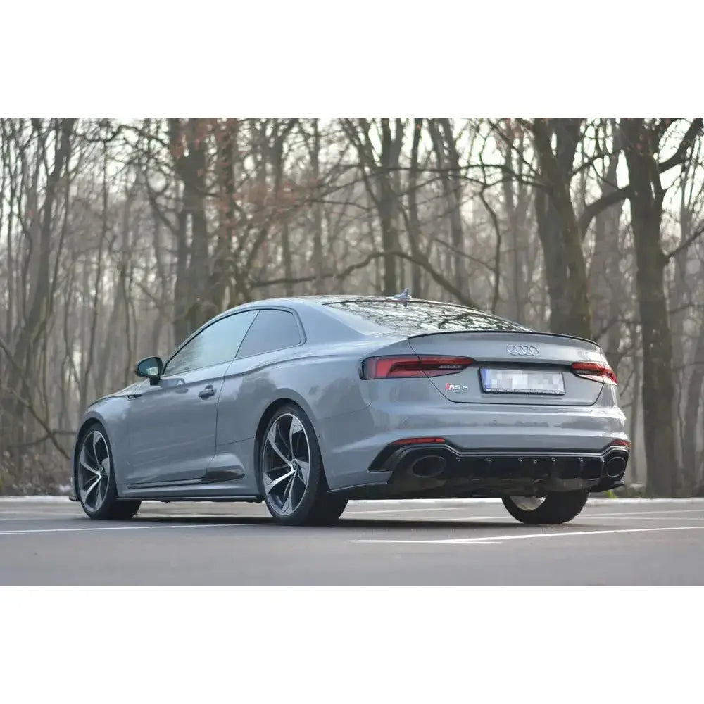 Støtfangerskjørt Valance bak Audi Rs5 F5 Coupe / Sportback