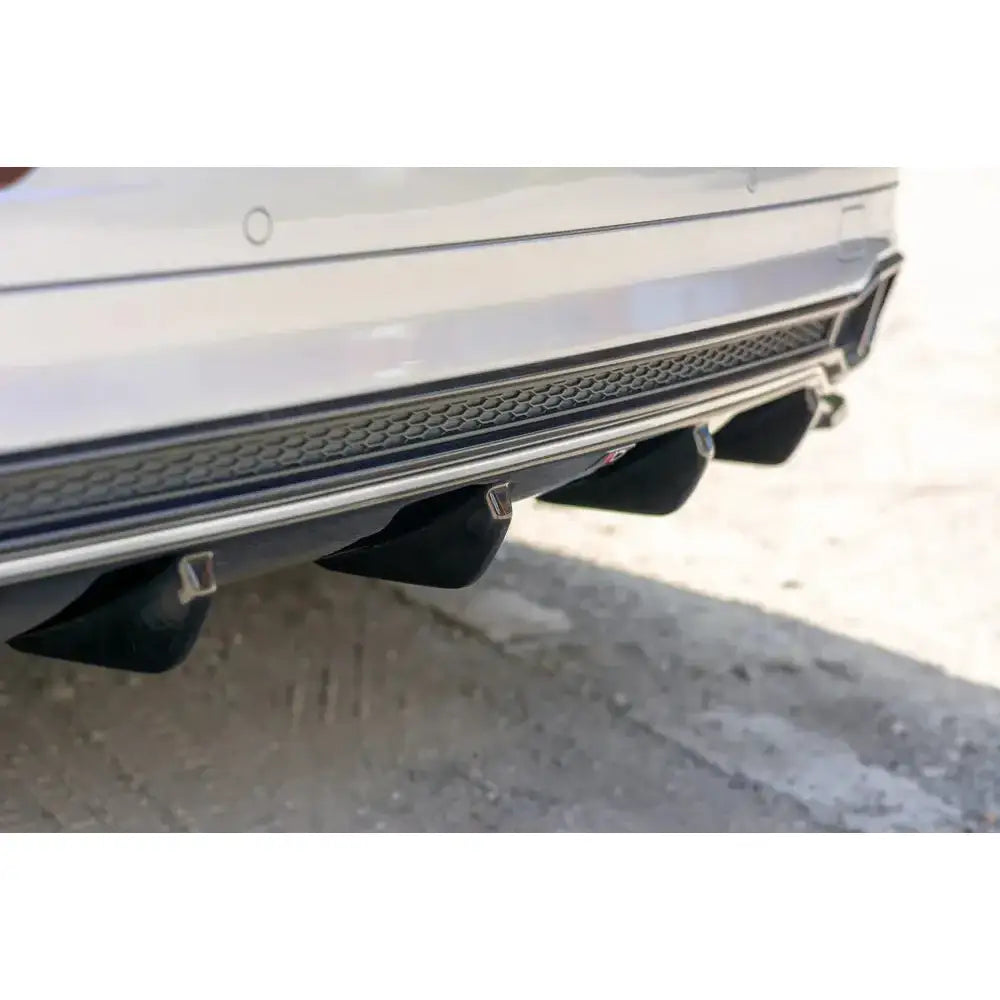 Støtfangerskjørt Valance bak Audi Sq5/q5 S-line Mkii