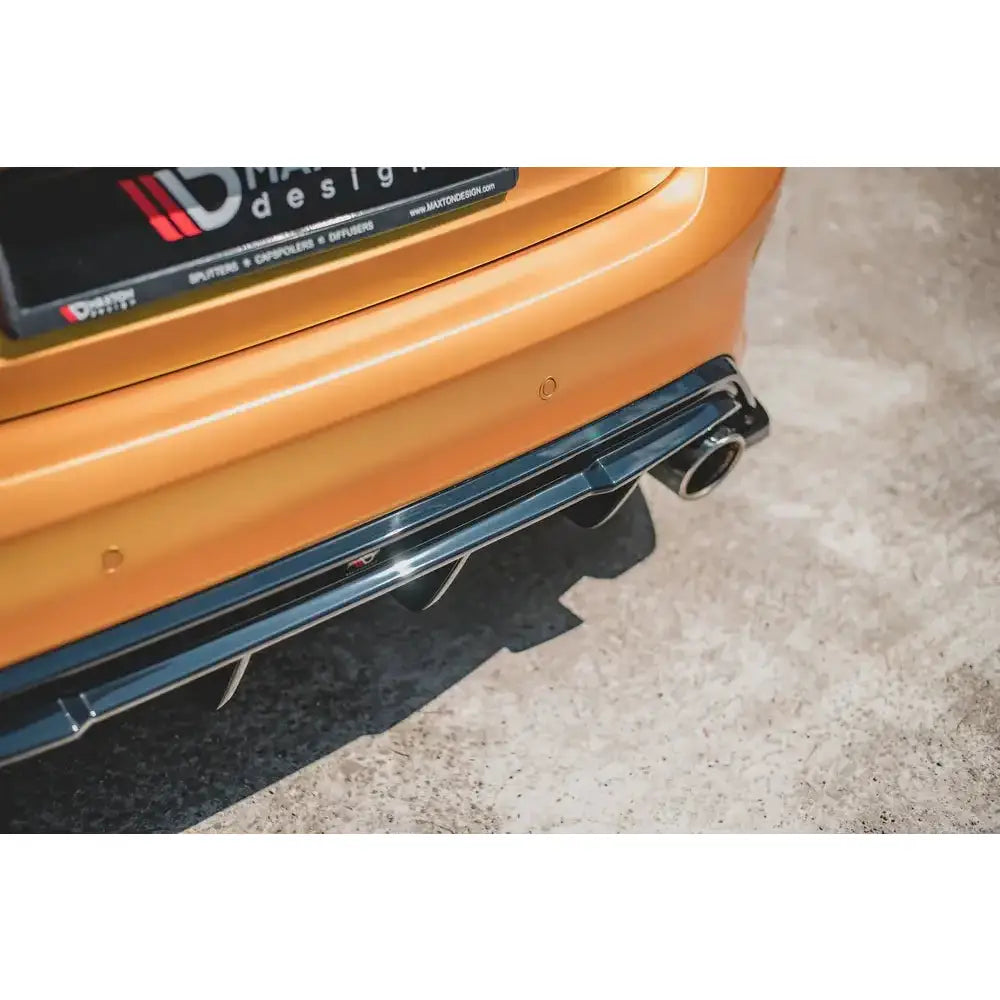 Støtfangerskjørt Valance bak V.3 Ford Focus St Mk4