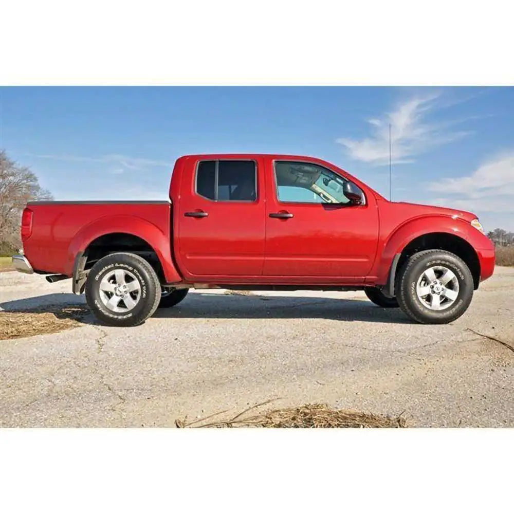 Suspensjonssett Rough Country Heving 2,5’’ - Nissan Navara 05-15