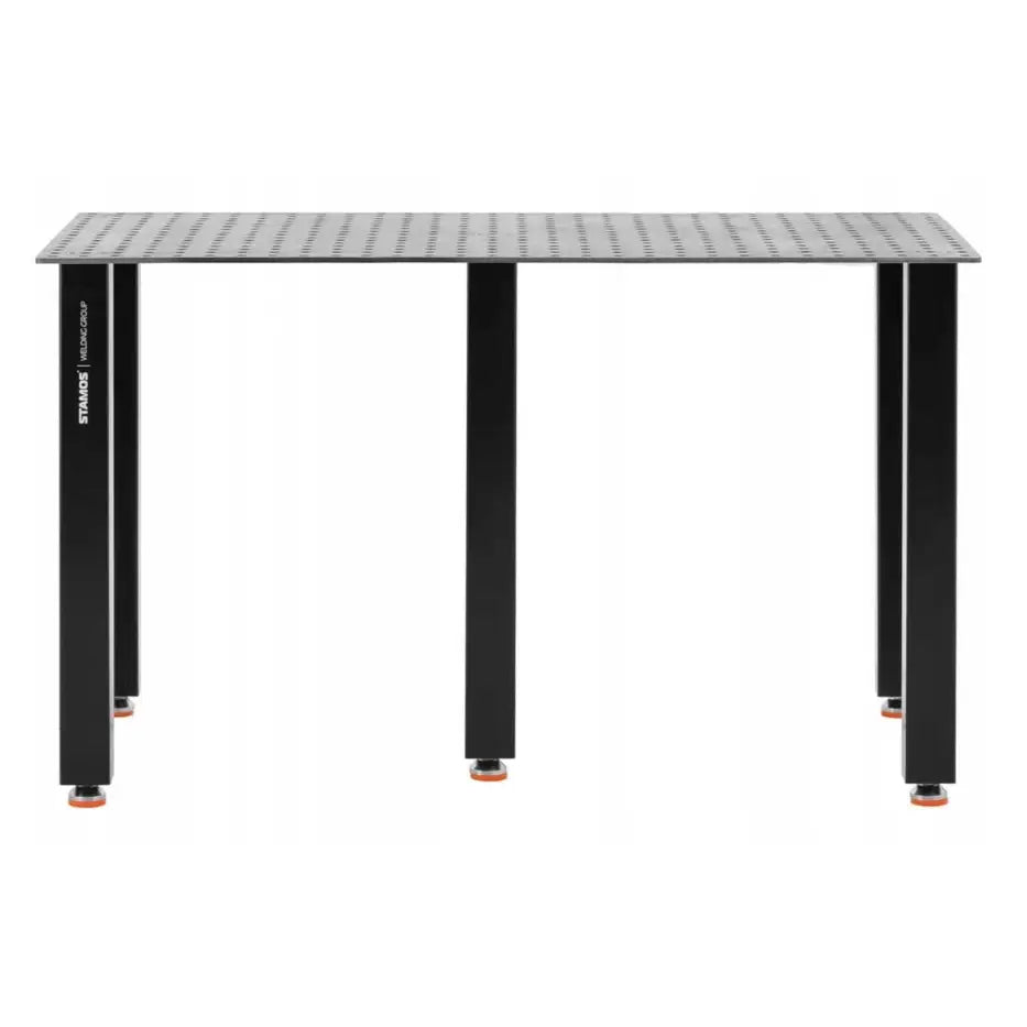 Sveise- og monteringsbord 150 x 100 cm, frontbilde som viser perforert metallplate og justerbare svarte ben.