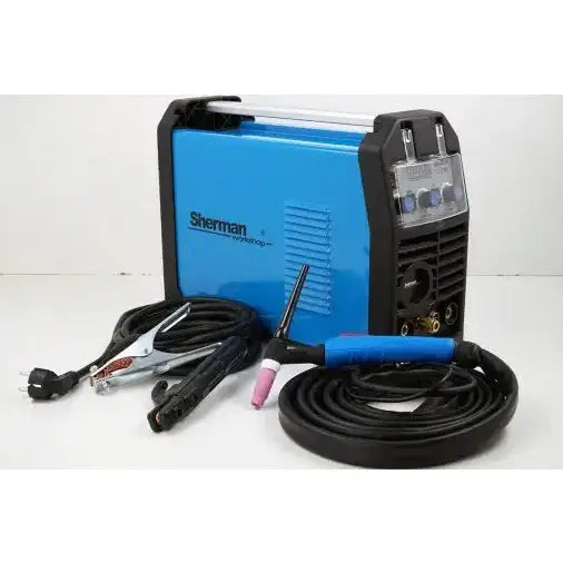 Sveiseinverter TIG, blå og svart modell sett skrått forfra med ledninger og kabler foran på hvit bakgrunn.