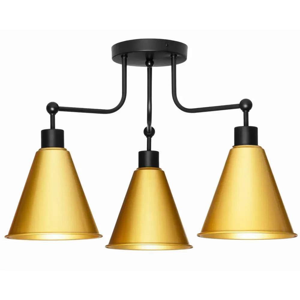Taklampe med tre gullfargede kjegleformede skjermer montert på sort metallramme, frontvisning.