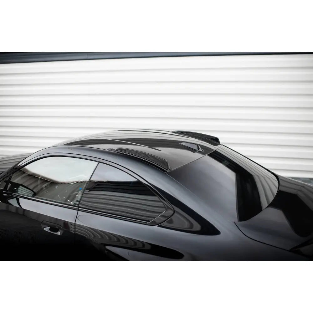 Nærbilde takrails for BMW M2 G87 – detalj
