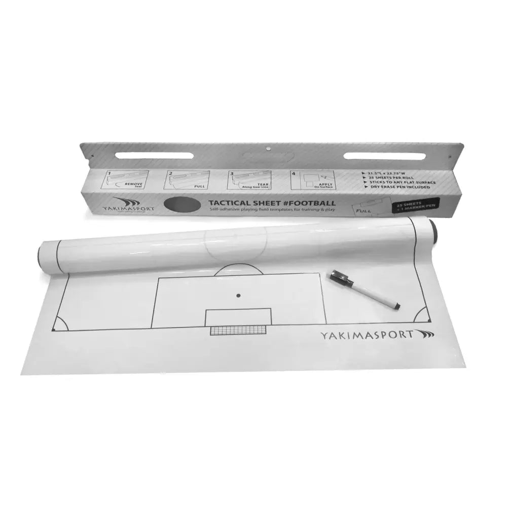 Taktisk fotball taktibrett folie, rull med 25 hvite baneark, sort tusj og emballasje sett ovenfra.