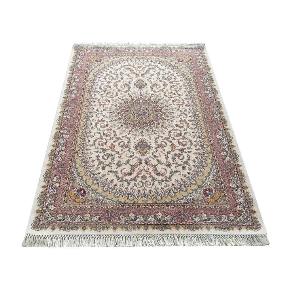 Tepe Luksuriøs Pers 02 Rose teppe, orientalsk mønster i rødt, beige og blått, skråvinkel med hvite frynser.